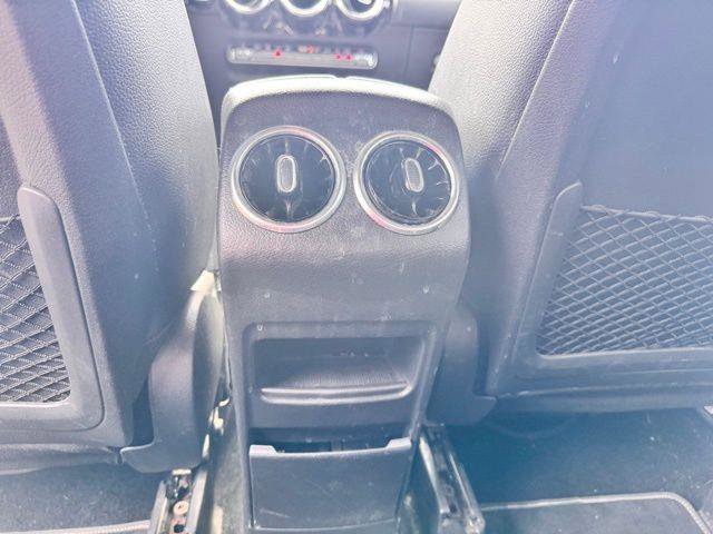 Certified 2022 Mercedes-Benz GLA 250 image 17