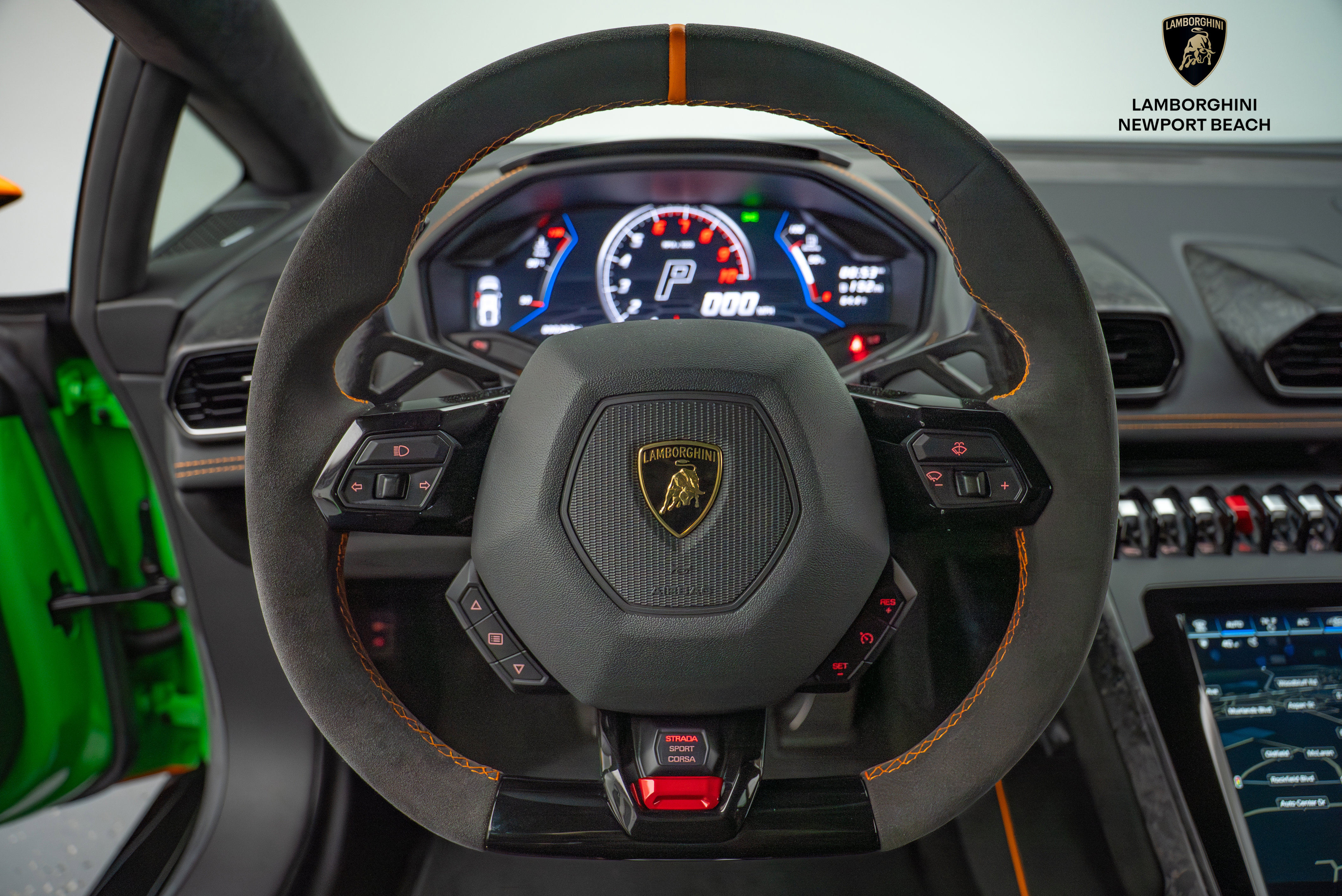 Used 2020 Lamborghini Huracan EVO image 30