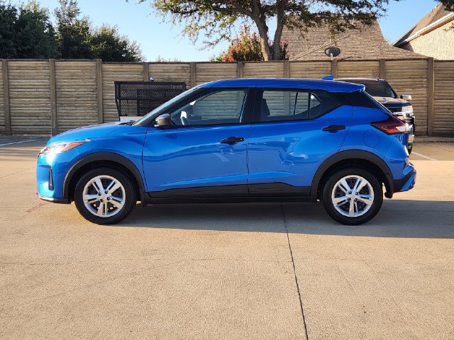 Used 2025 Nissan Kicks Play S FWD image 12