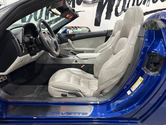 Used 2006 Chevrolet Corvette Convertible w/ Preferred Equipment Group RWD image 8
