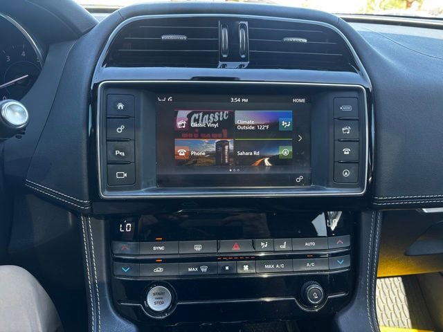 Used 2017 Jaguar F-PACE S AWD/4WD image 12