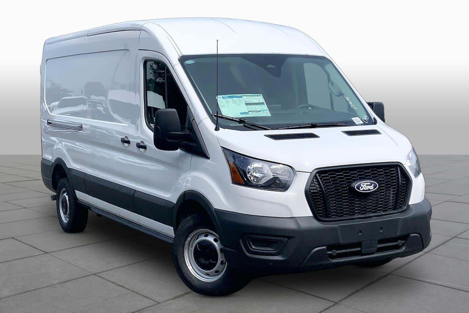 New 2026 Ford Transit 250 148 Medium Roof w/ Load Area Protection Package RWD image 2