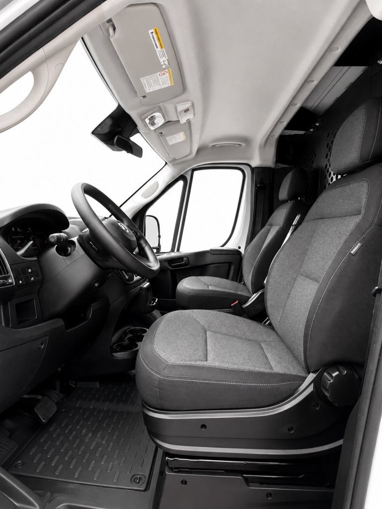 Used 2025 RAM ProMaster 2500 w/ U-Haul Equipment Group FWD image 18