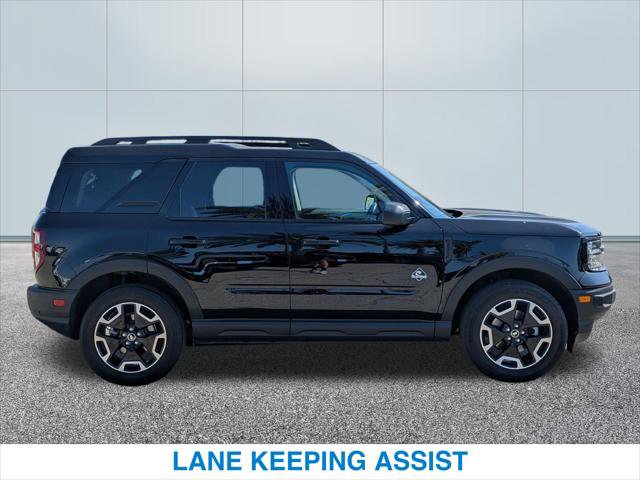 Used 2023 Ford Bronco Sport Outer Banks w/ Tech Package image 6