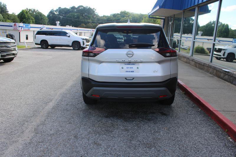 Used 2022 Nissan Rogue SV FWD image 5
