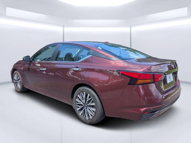 Used 2024 Nissan Altima 2.5 SV FWD image 5
