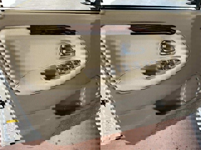 Used 2004 Volvo S40 image 24