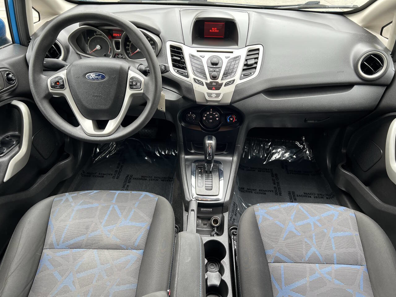 Used 2013 Ford Fiesta SE FWD image 13