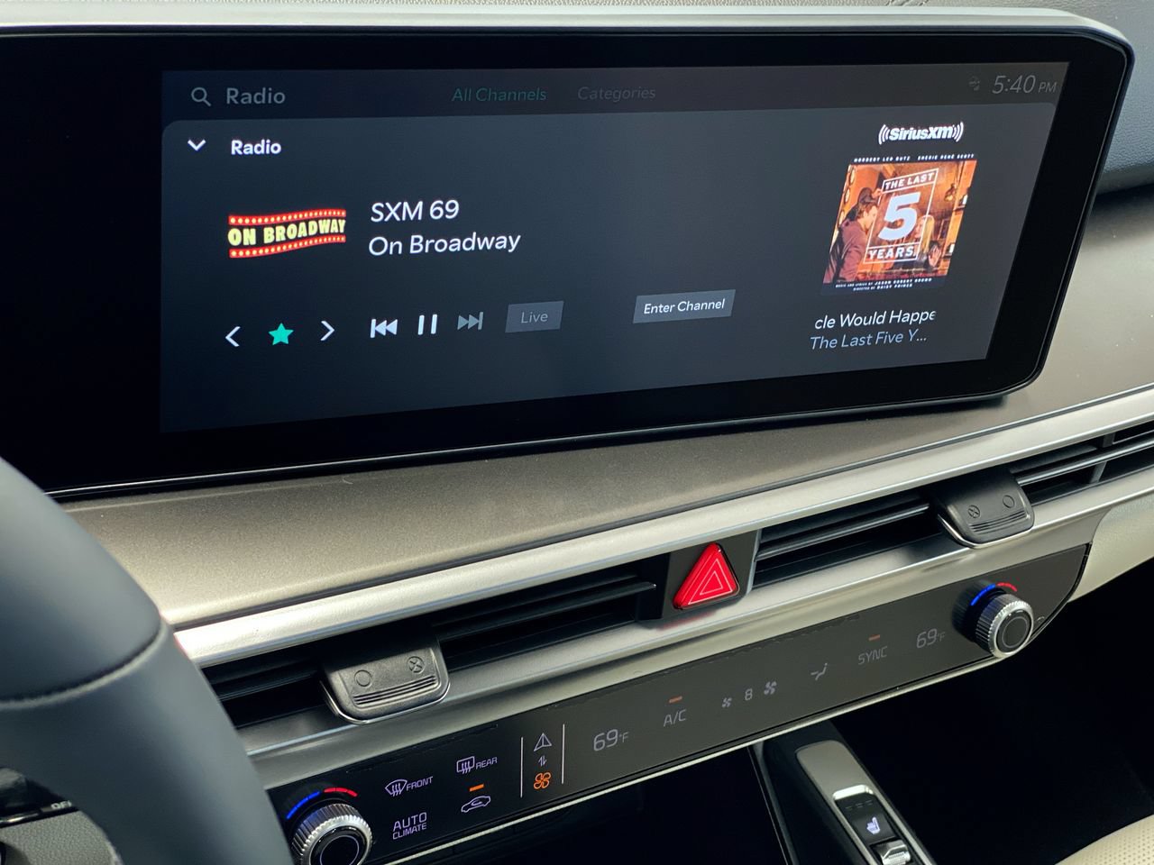 New 2026 Kia Sorento S FWD image 27