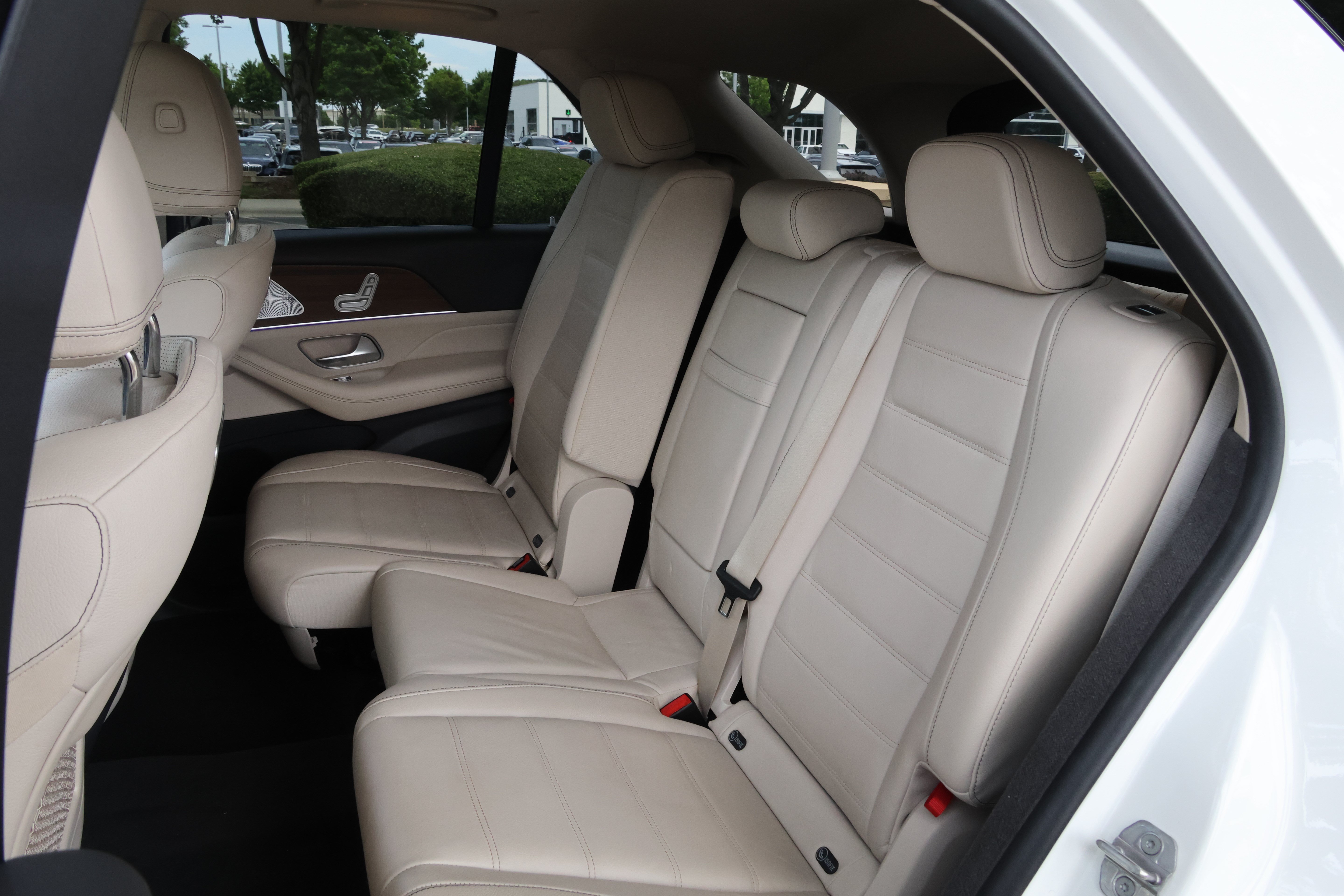 Used 2020 Mercedes-Benz GLE 350 4MATIC image 32