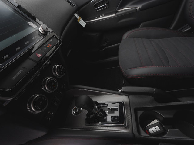 New 2026 Mitsubishi Outlander Sport SE AWD/4WD image 27