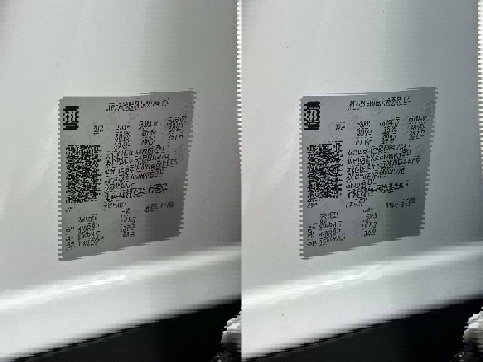 Used 2025 GMC Acadia Elevation image 35