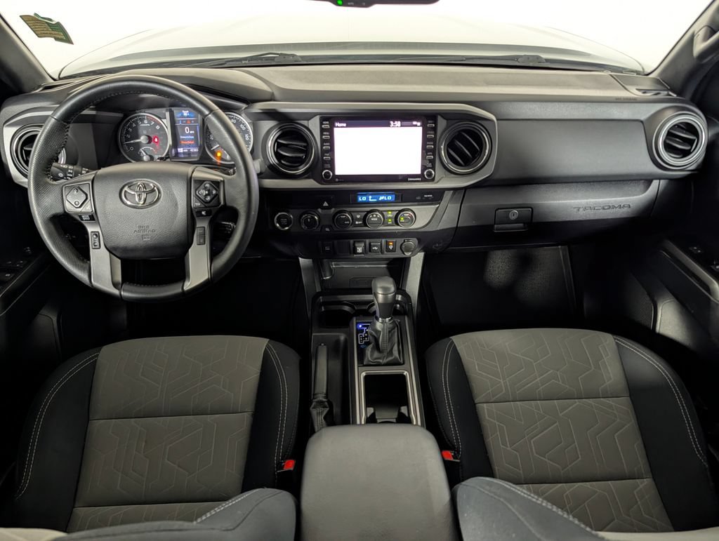 Used 2021 Toyota Tacoma TRD Off-Road AWD/4WD image 11