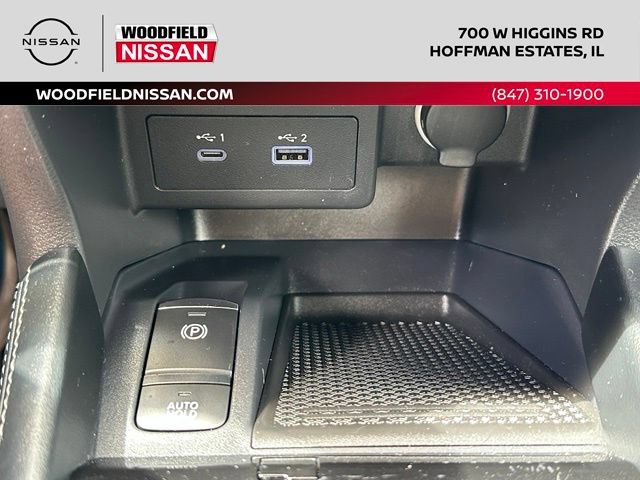 Certified 2023 Nissan Kicks SR w/ SR Premium Package FWD image 36