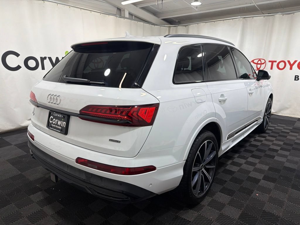 Used 2023 Audi Q7 3.0T Premium Plus w/ Premium Plus Package AWD/4WD image 7