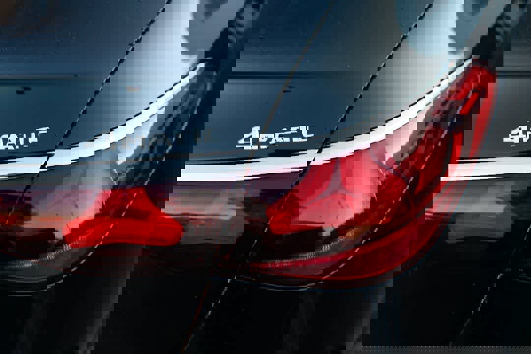 Used 2026 Mercedes-Benz E 350 4MATIC Sedan image 28