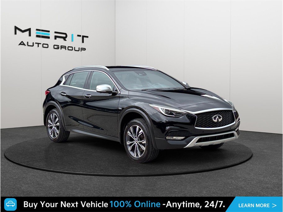 Used 2017 INFINITI QX30 Premium w/ Technology Package