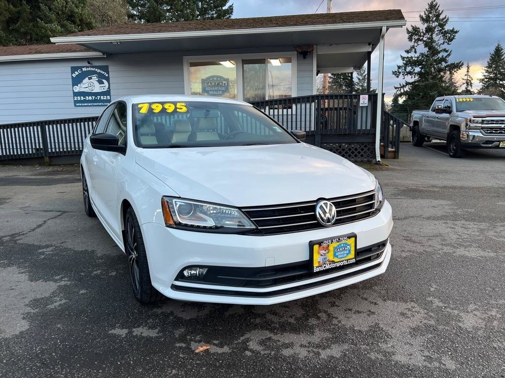 Used 2016 Volkswagen Jetta Sport w/ Lighting Package image 15