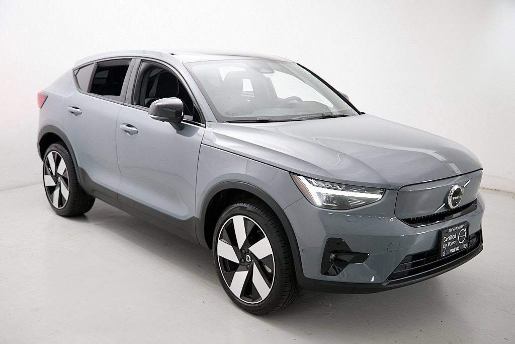 Certified 2023 Volvo C40 P8 Recharge Ultimate AWD/4WD image 4