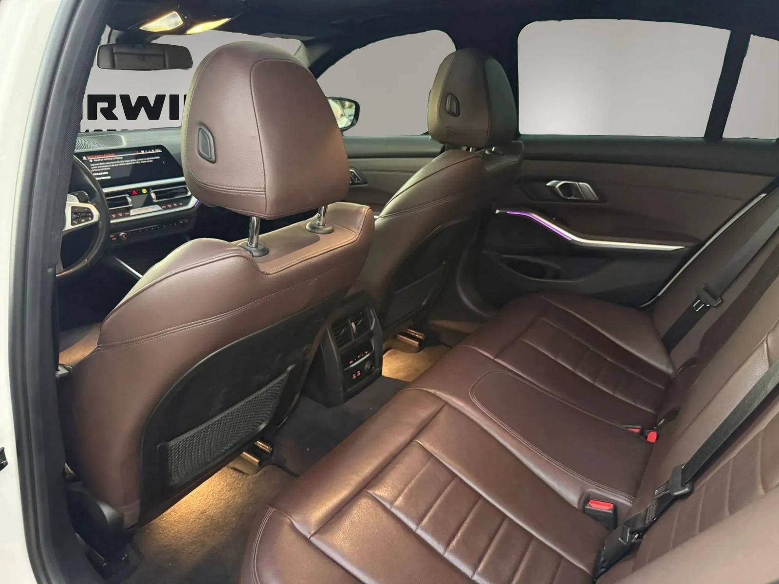 Used 2020 BMW 330i Sedan w/ M Sport Package RWD image 25