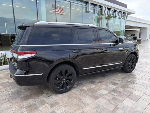 Certified 2023 Lincoln Navigator Reserve AWD/4WD video 2