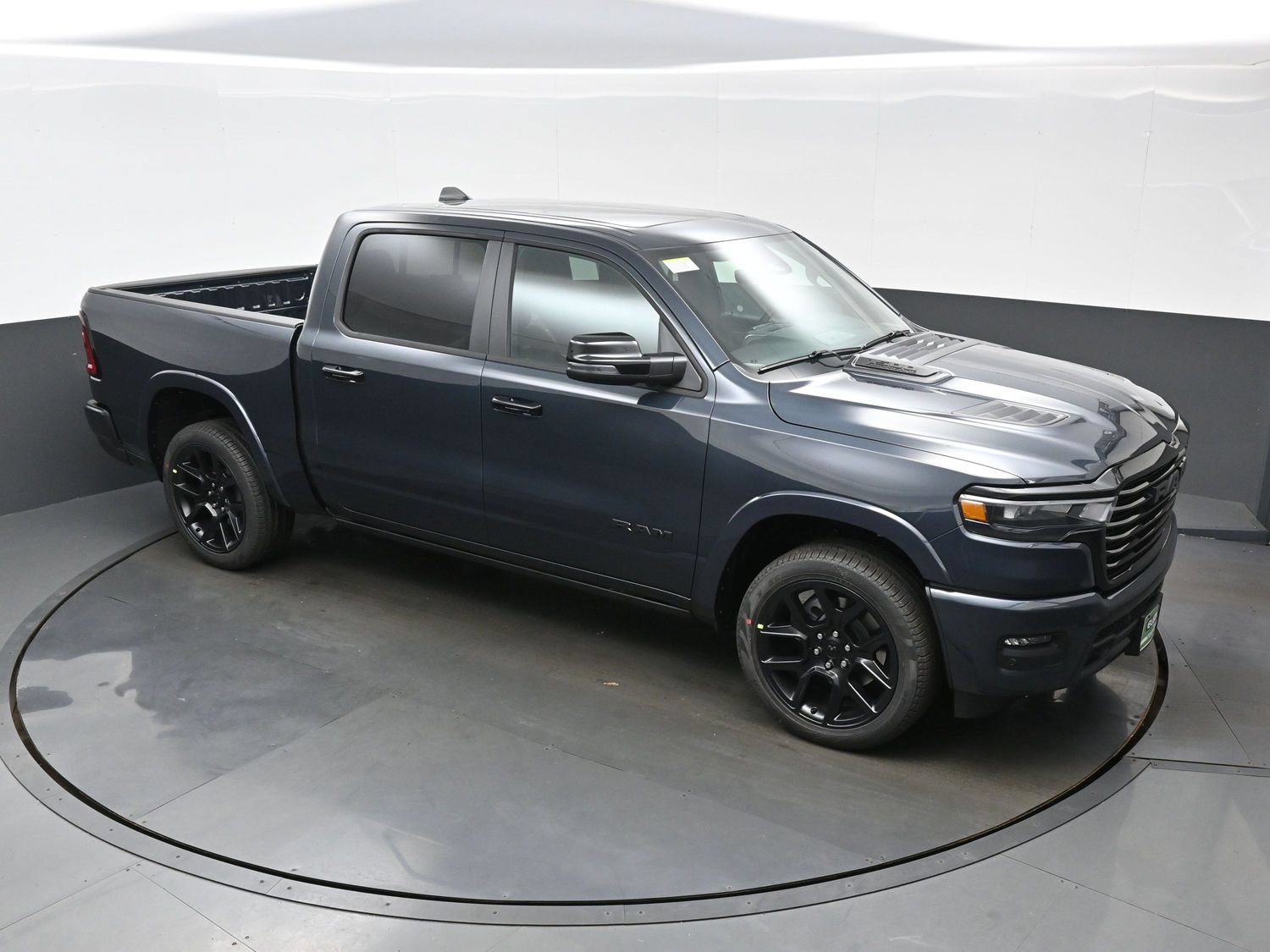 New 2027 RAM 1500 Laramie w/ Night Edition AWD/4WD image 27