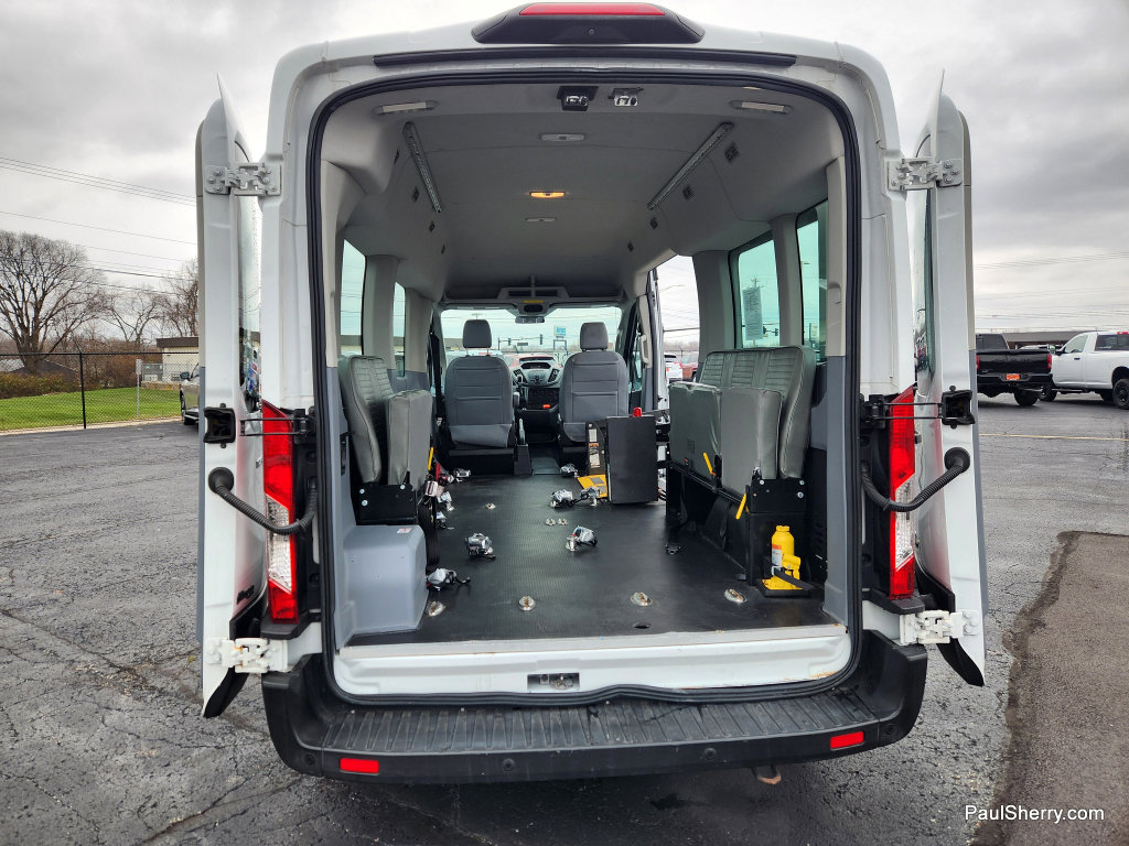 Used 2019 Ford Transit 350 XL image 37