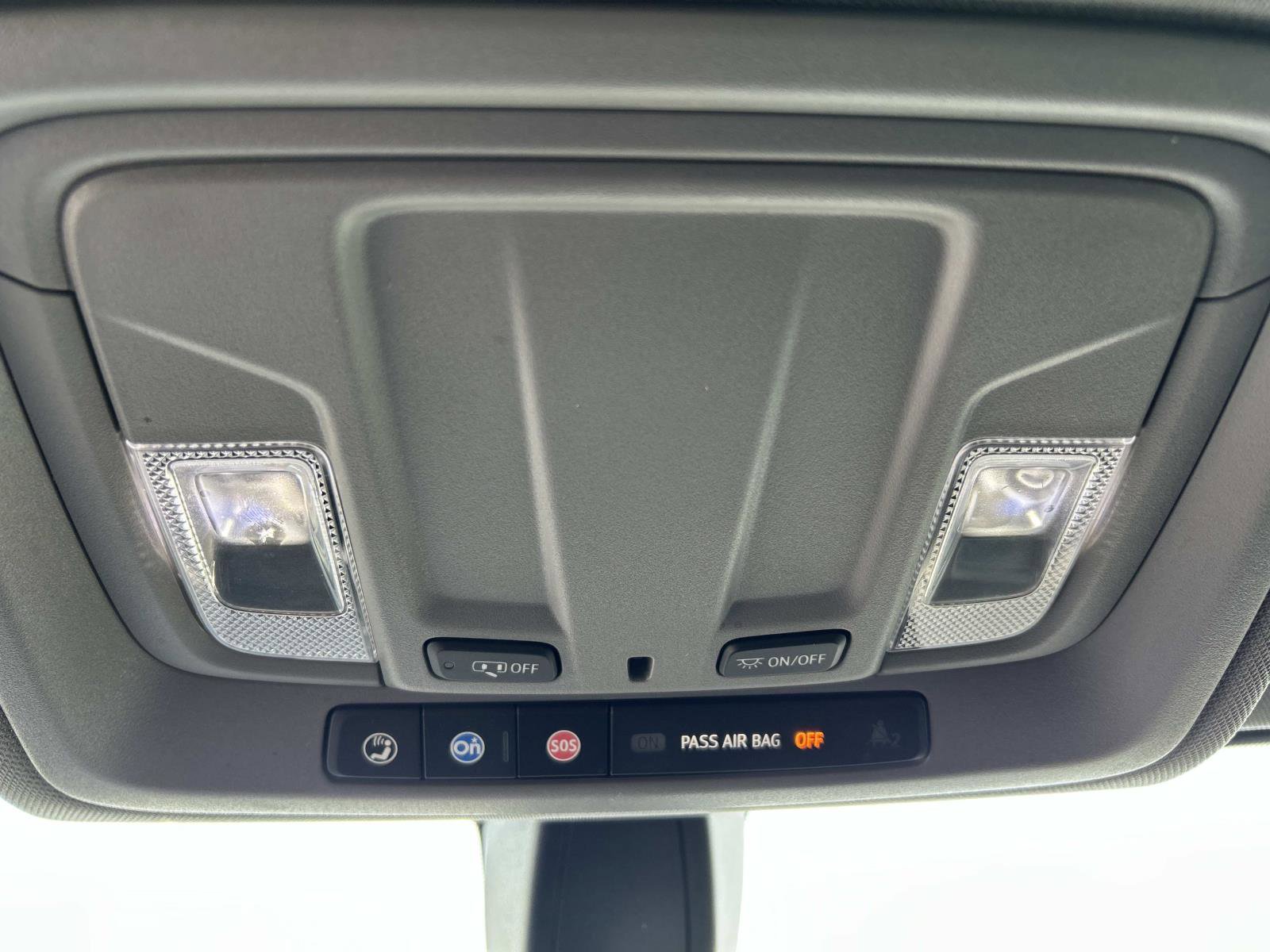 Used 2019 Chevrolet Silverado 1500 RST w/ Z71 Off-Road Package image 26