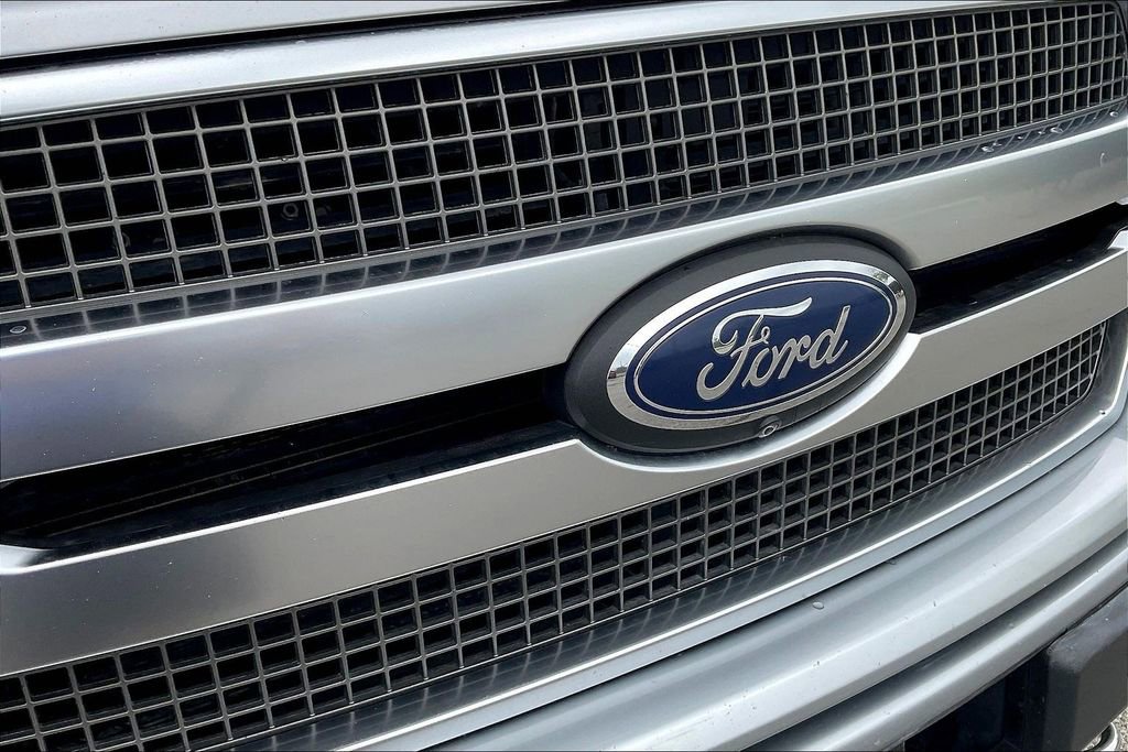 Used 2020 Ford F150 Platinum w/ Equipment Group 701A Luxury AWD/4WD image 31