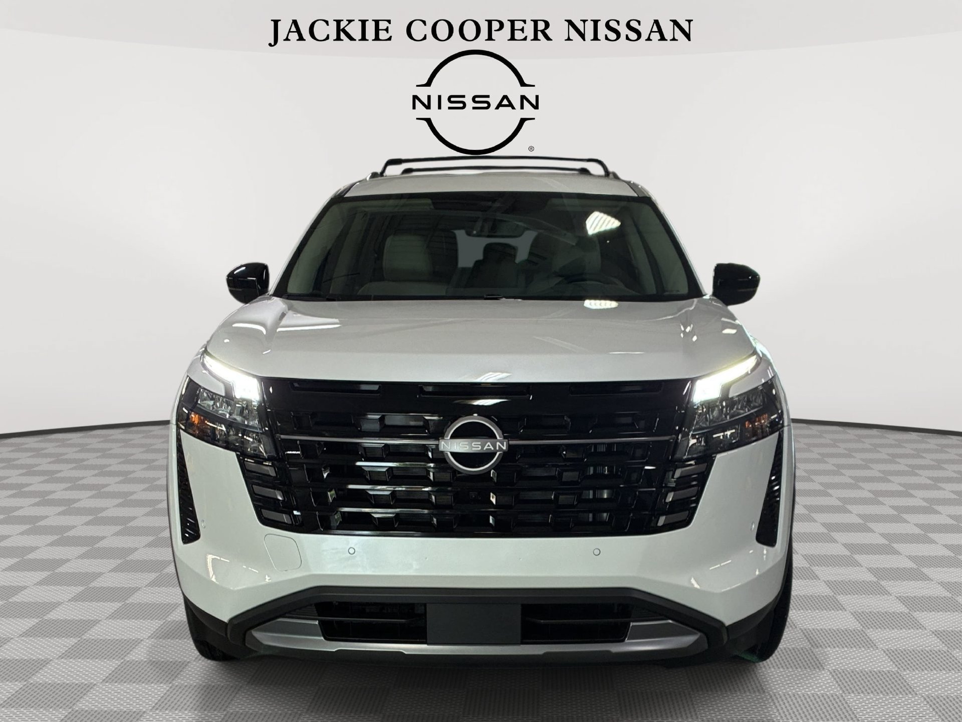 New 2026 Nissan Pathfinder SL FWD image 2