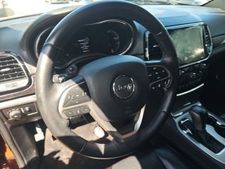 Used 2019 Jeep Grand Cherokee High Altitude RWD image 8