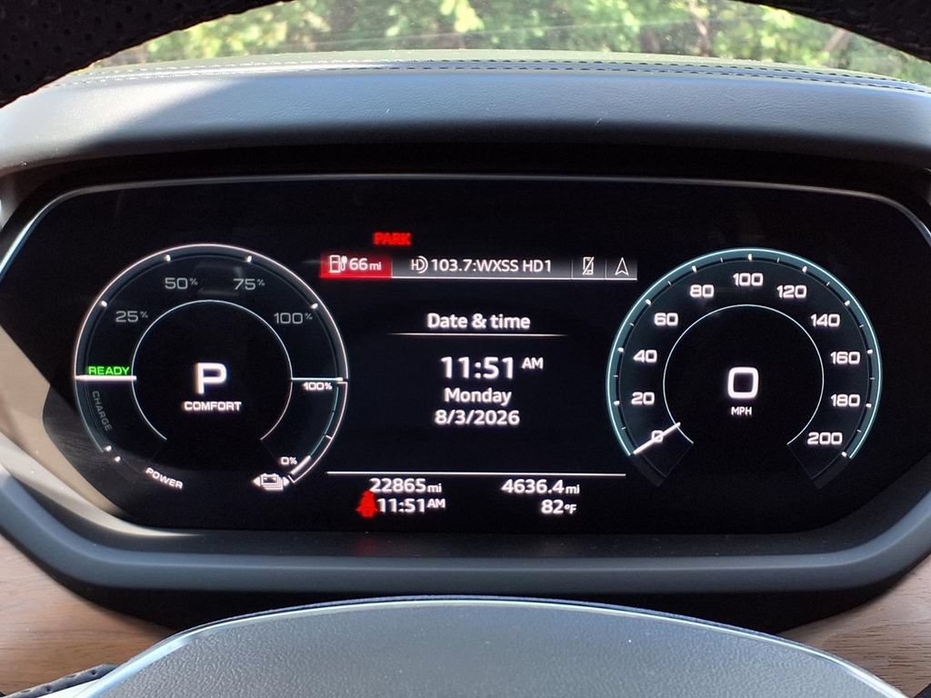 Used 2023 Audi e-tron GT Premium Plus AWD/4WD image 18