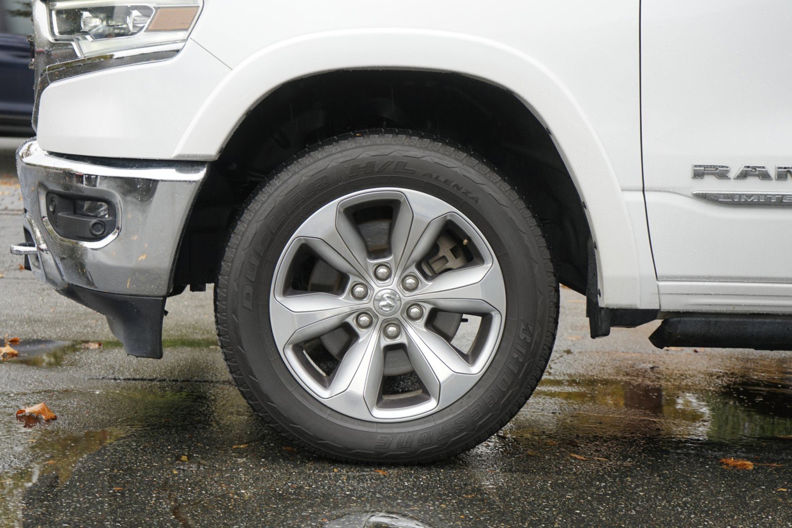 Used 2021 RAM 1500 Limited image 12