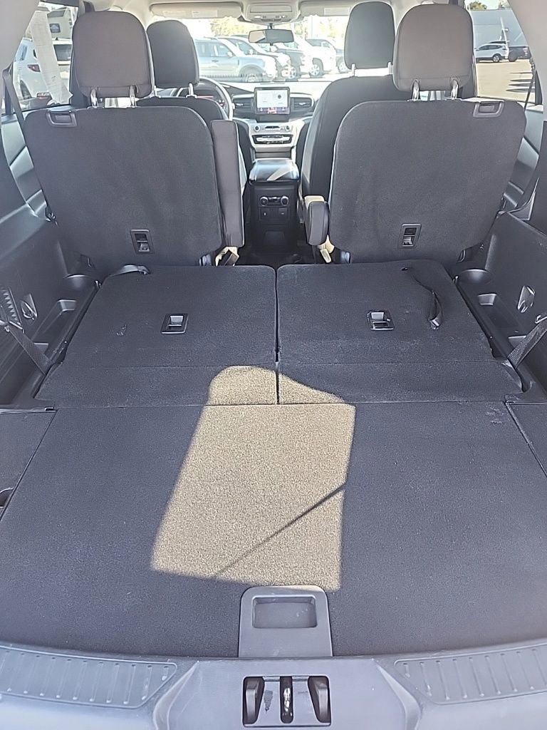 Used 2022 Ford Explorer XLT w/ Class IV Trailer Tow Package image 13