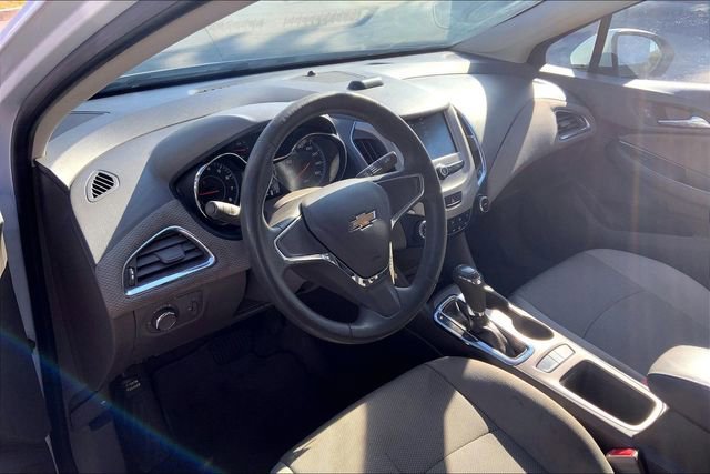 Used 2017 Chevrolet Cruze LS image 14