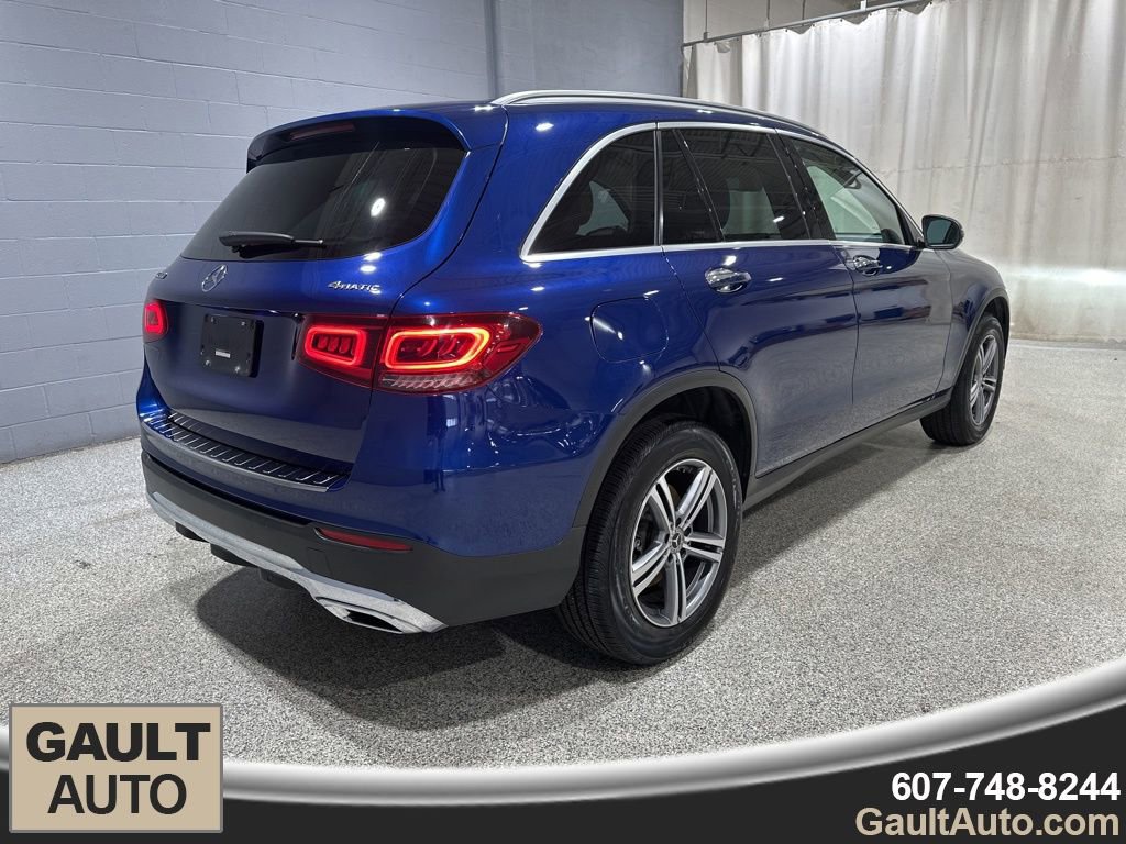 Used 2020 Mercedes-Benz GLC 300 4MATIC image 3