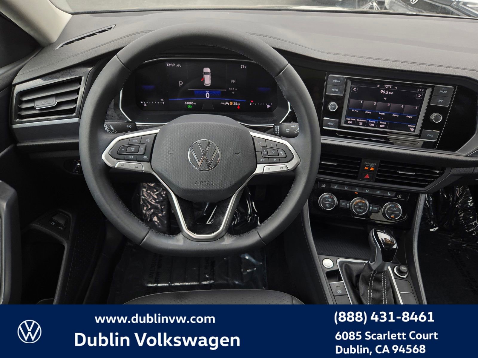 Used 2024 Volkswagen Jetta SE w/ Panoramic Sunroof Package FWD image 13