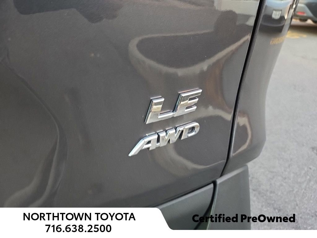 Used 2023 Toyota RAV4 LE image 9