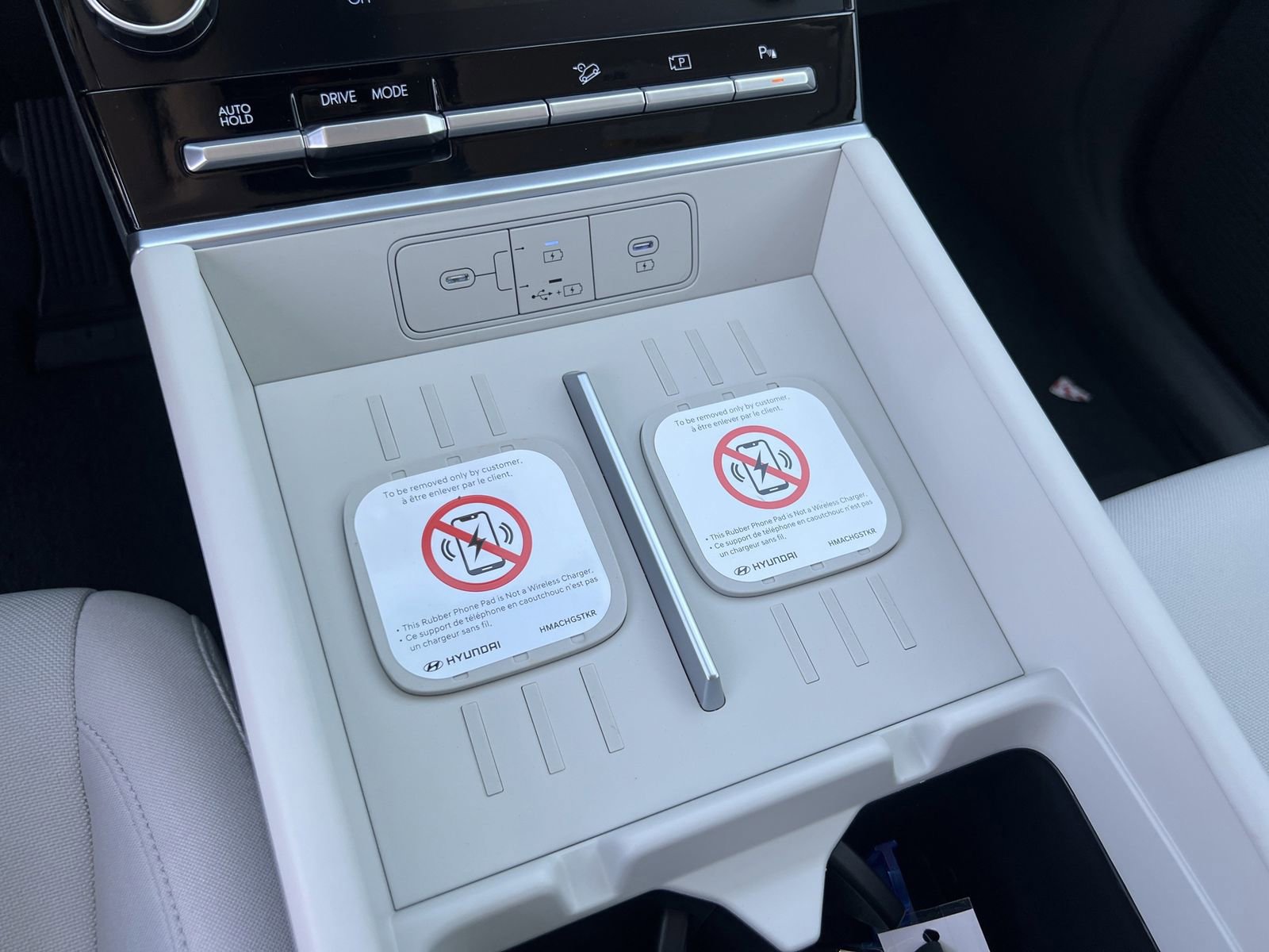 New 2026 Hyundai Santa Fe SE image 17