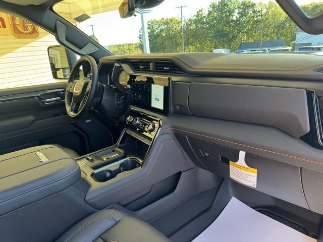 New 2026 GMC Sierra 3500 AT4 w/ AT4 Premium Plus Package image 23