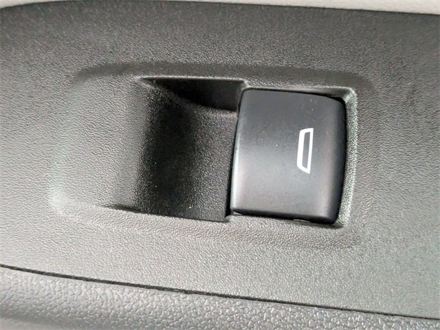 Certified 2022 Chevrolet Equinox LS w/ LS Convenience Package image 34