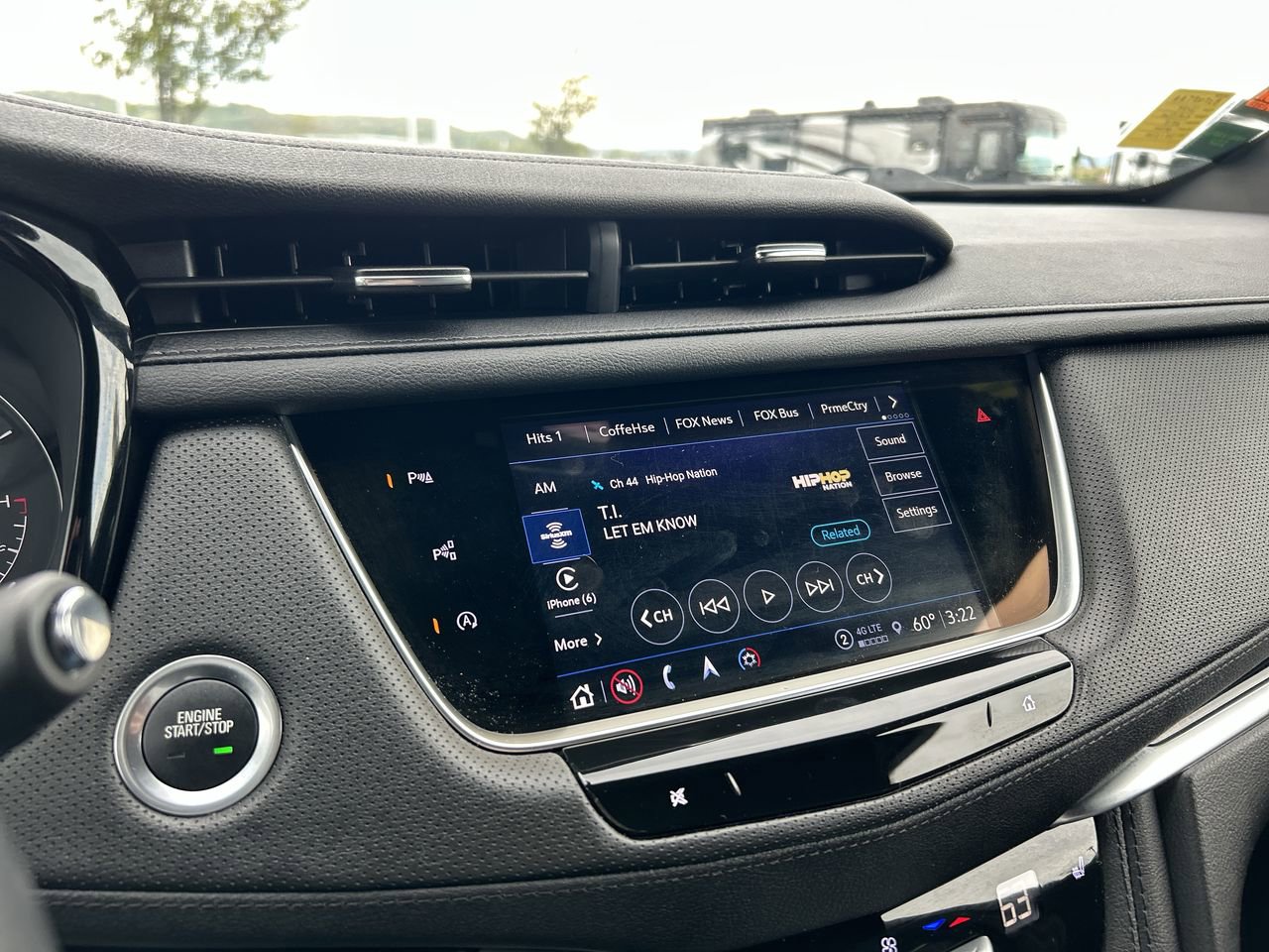 Used 2024 Cadillac XT5 Premium Luxury w/ Technology Package AWD/4WD image 28