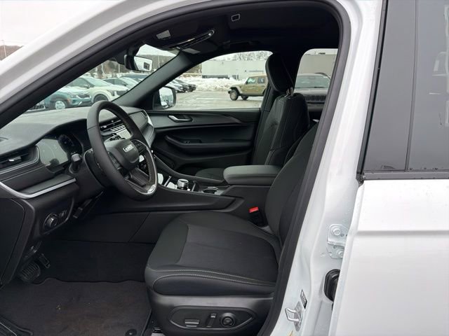 New 2026 Jeep Grand Cherokee Laredo X AWD/4WD image 16