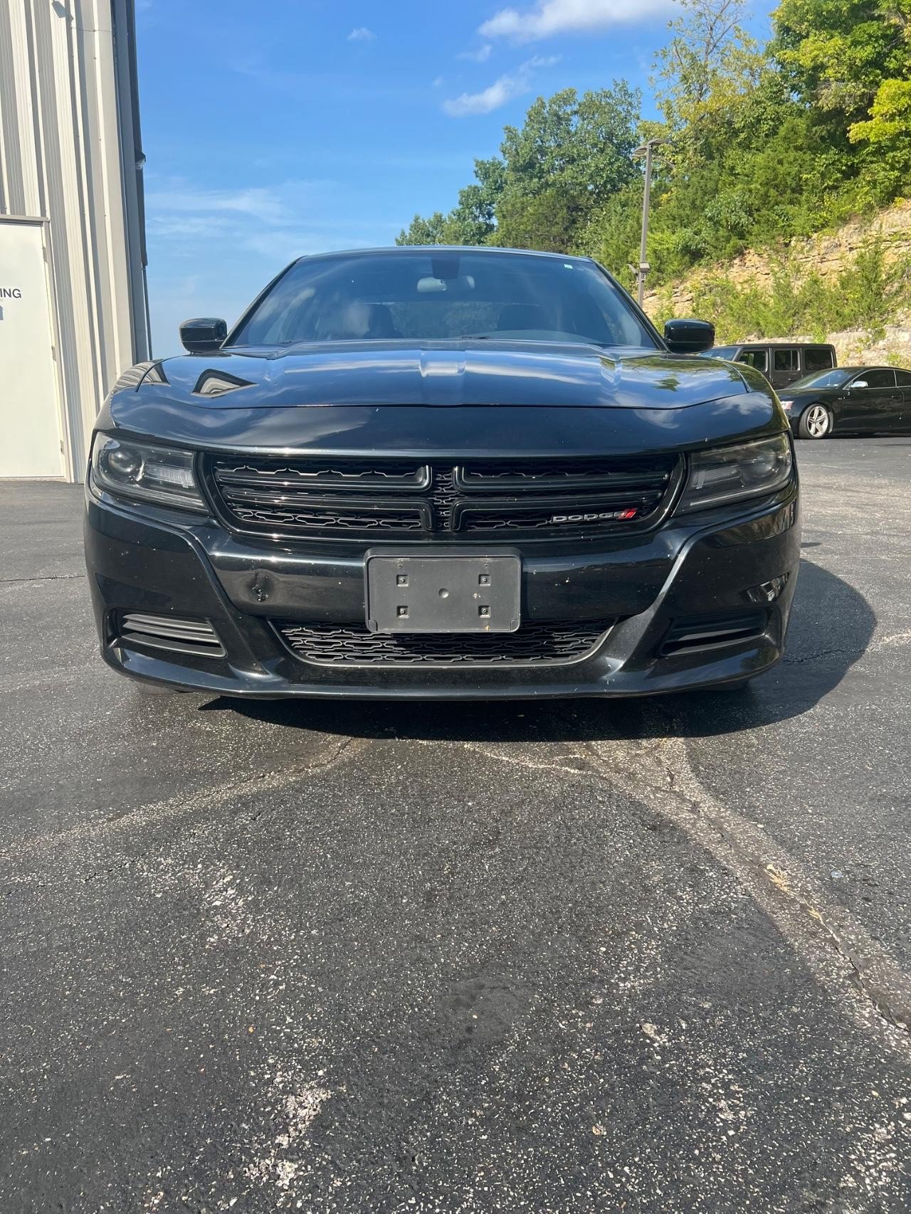Used 2021 Dodge Charger SXT w/ Blacktop Package RWD image 3