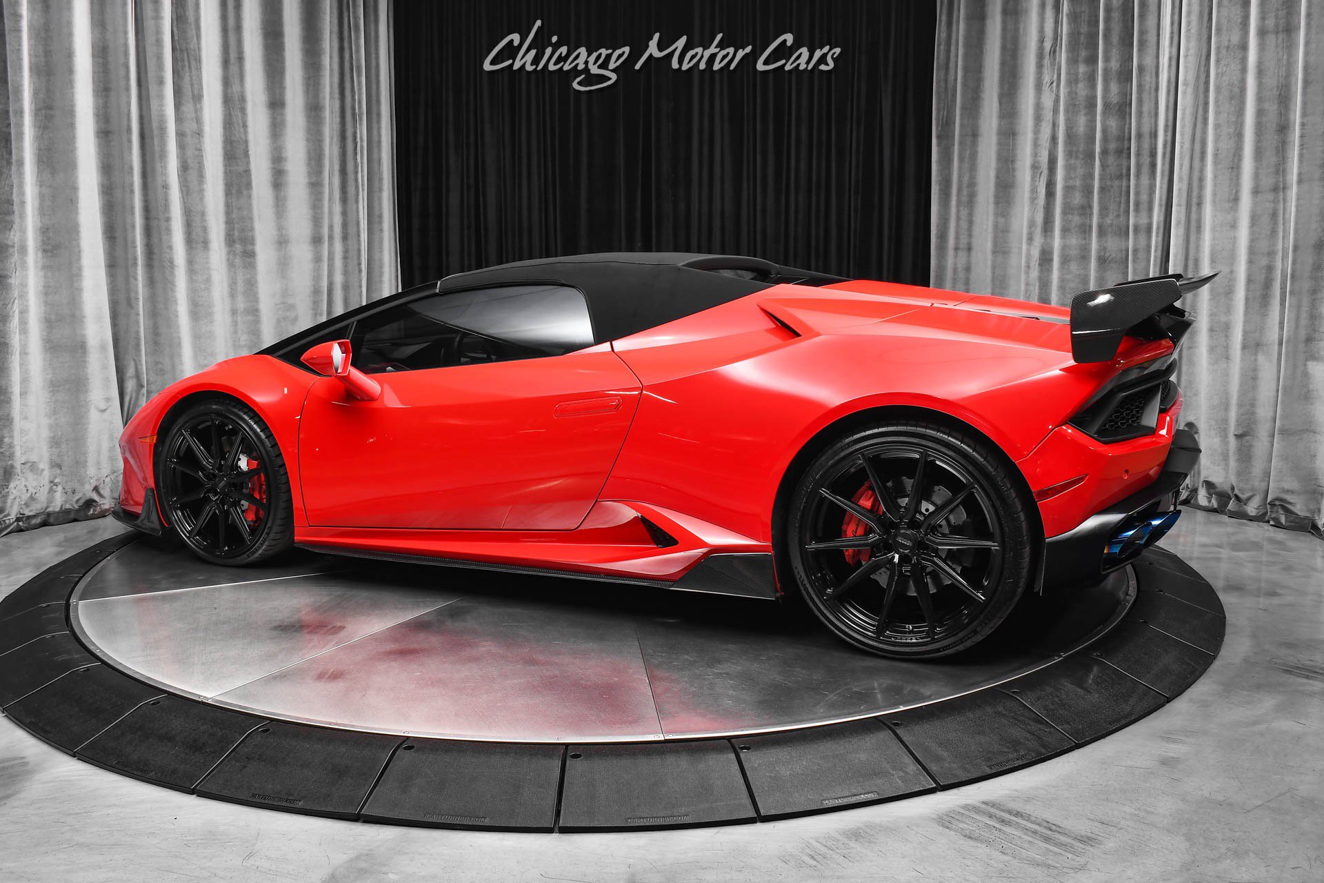 Used 2019 Lamborghini Huracan LP 580-2 image 32