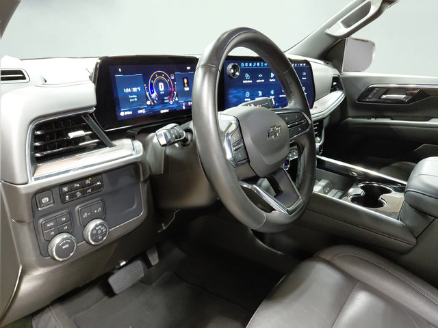 Certified 2025 Chevrolet Suburban Z71 AWD/4WD image 28