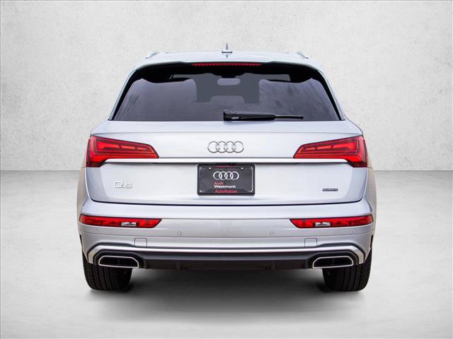 Used 2022 Audi Q5 2.0T Premium w/ Convenience Package AWD/4WD image 6