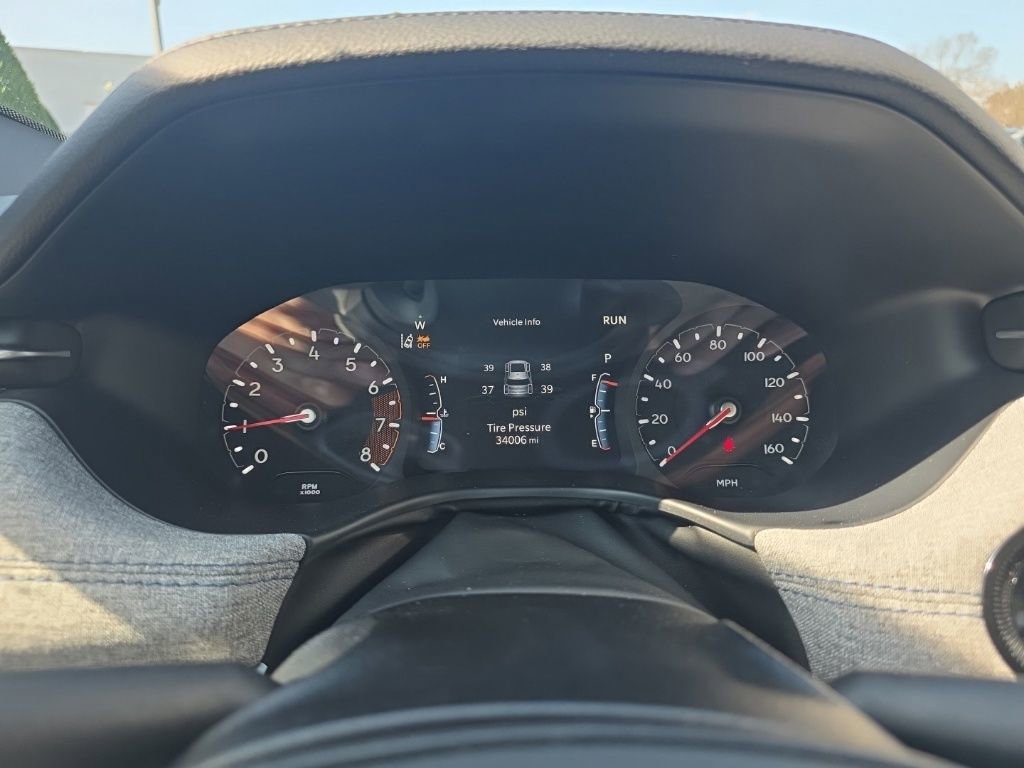 Used 2025 Jeep Compass Latitude image 21