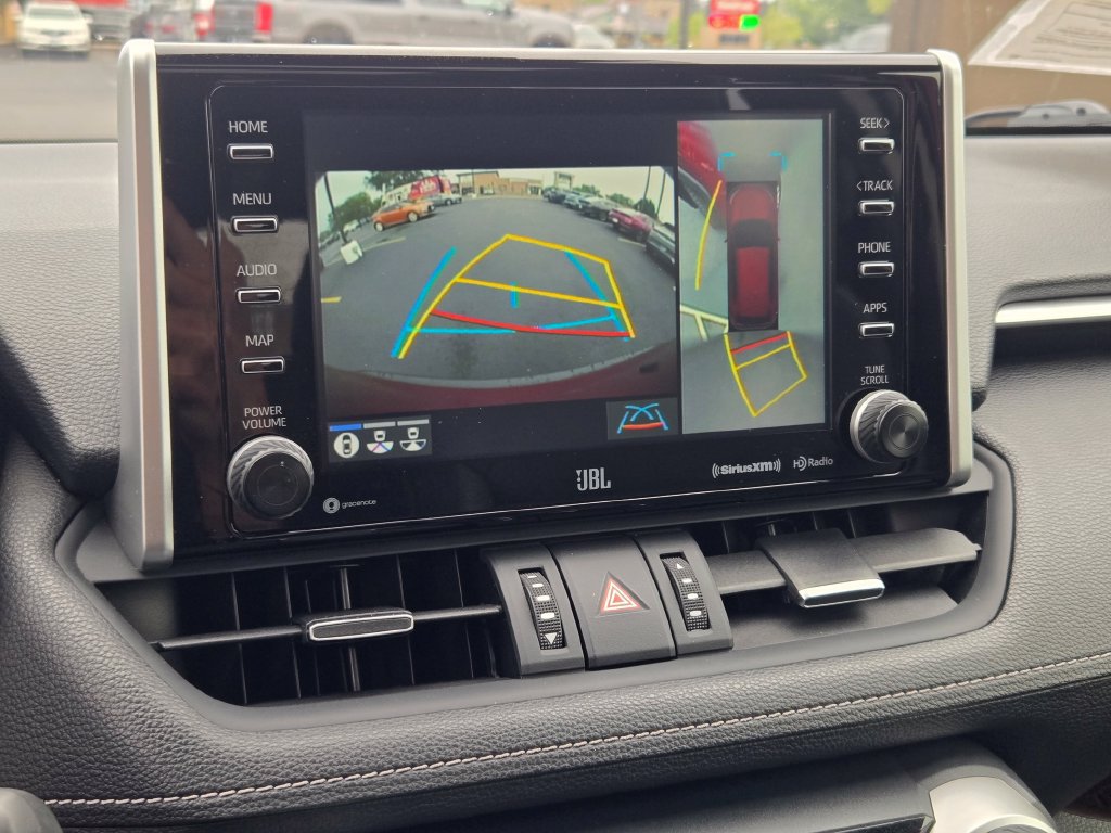 Used 2020 Toyota RAV4 Limited AWD/4WD image 37