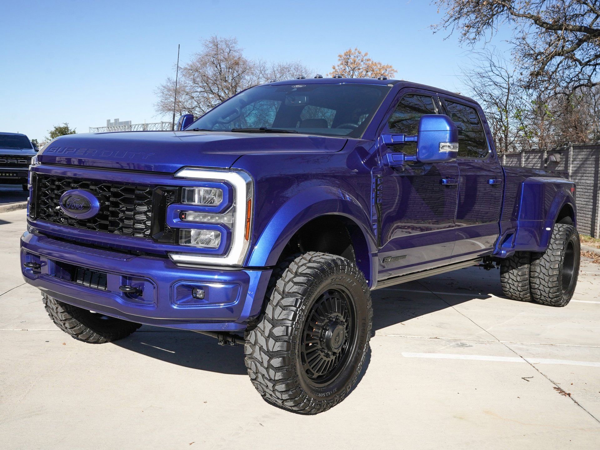 Used 2026 Ford F450 Lariat w/ FX4 Off-Road Package image 11